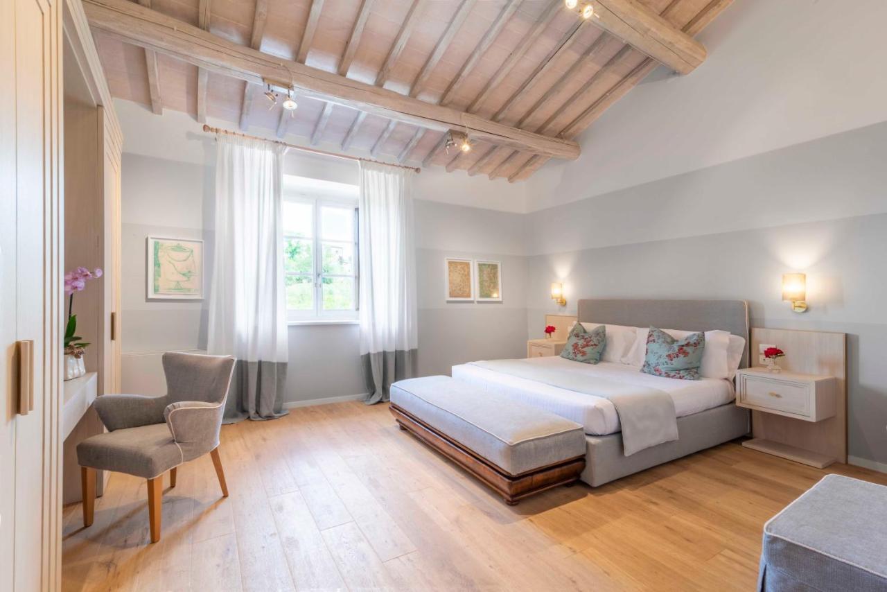Relais Le Macine Di Stigliano Hotel 4*
